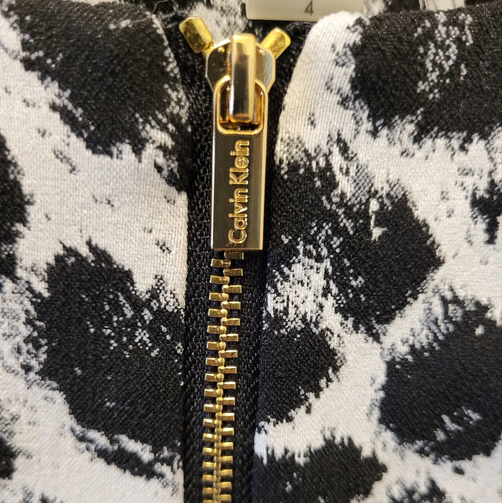 Calvin Klein Women's Black White Leopard Print Golden Zip Pocket Jacket, Size 4